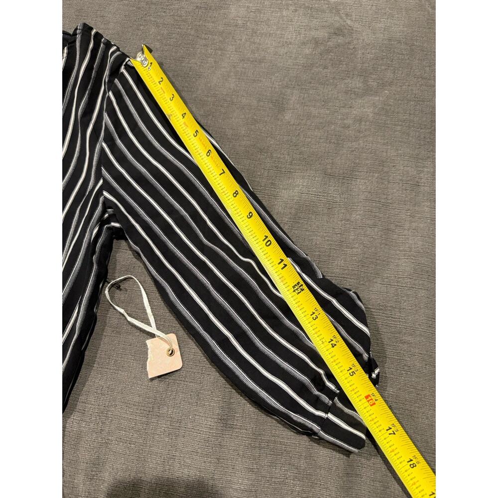 Iris Small Black White Pin Striped Jumpsuit Romper 3/4 Sleeves Straight Leg NWOT - Picture 7 of 13